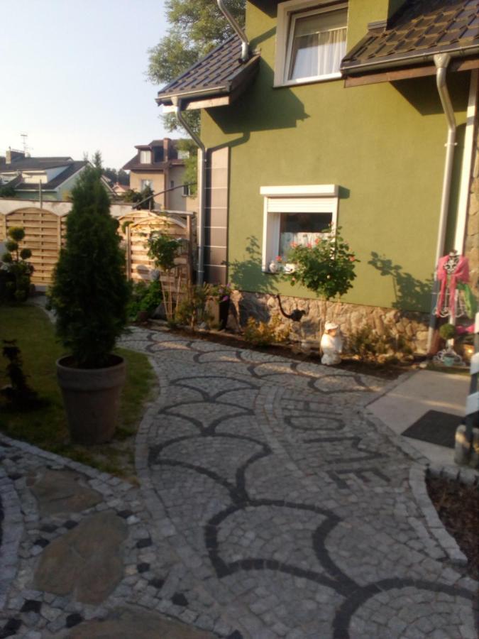 Pokoje Goscinne Cisowa Zielona Góra Exterior foto